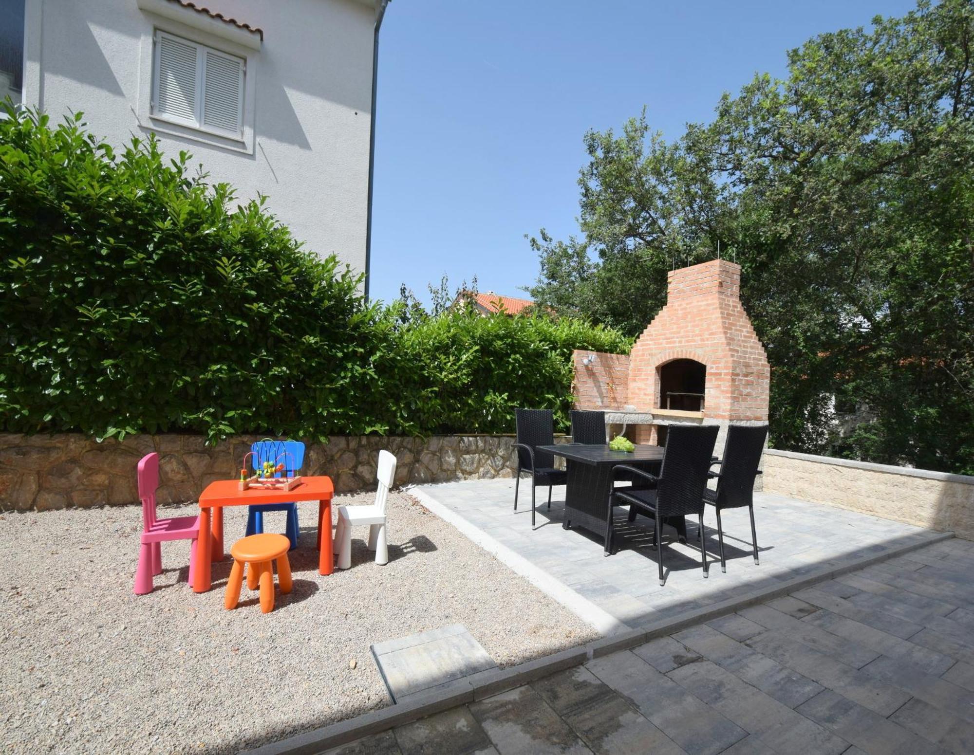 Apartments Medna Čižići Εξωτερικό φωτογραφία