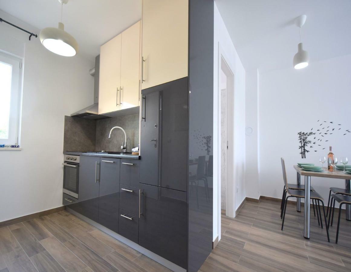 Apartments Medna Čižići Εξωτερικό φωτογραφία
