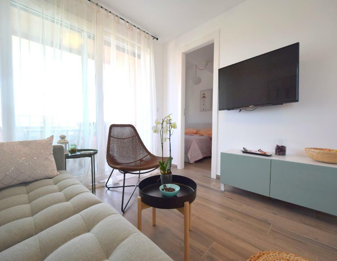 Apartments Medna Čižići Εξωτερικό φωτογραφία
