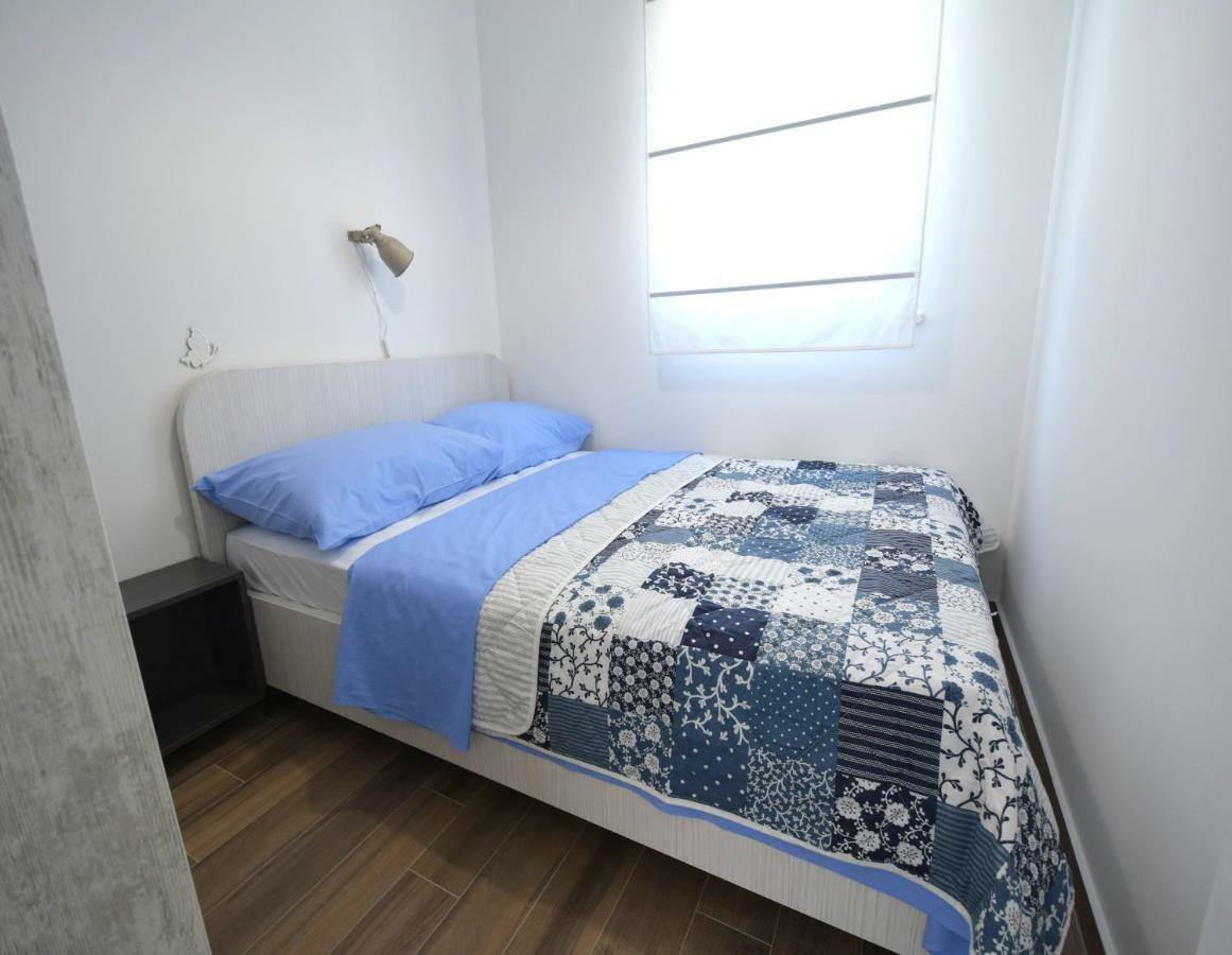Apartments Medna Čižići Εξωτερικό φωτογραφία