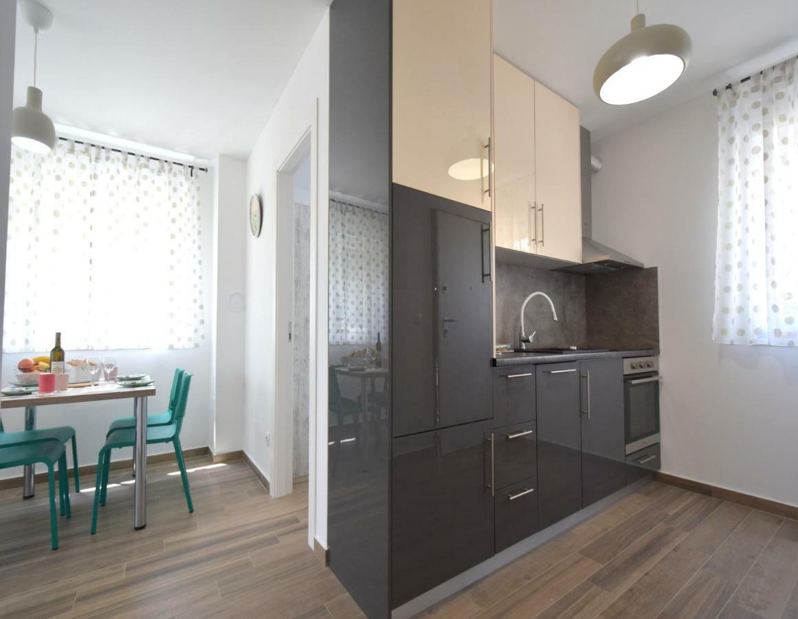 Apartments Medna Čižići Εξωτερικό φωτογραφία