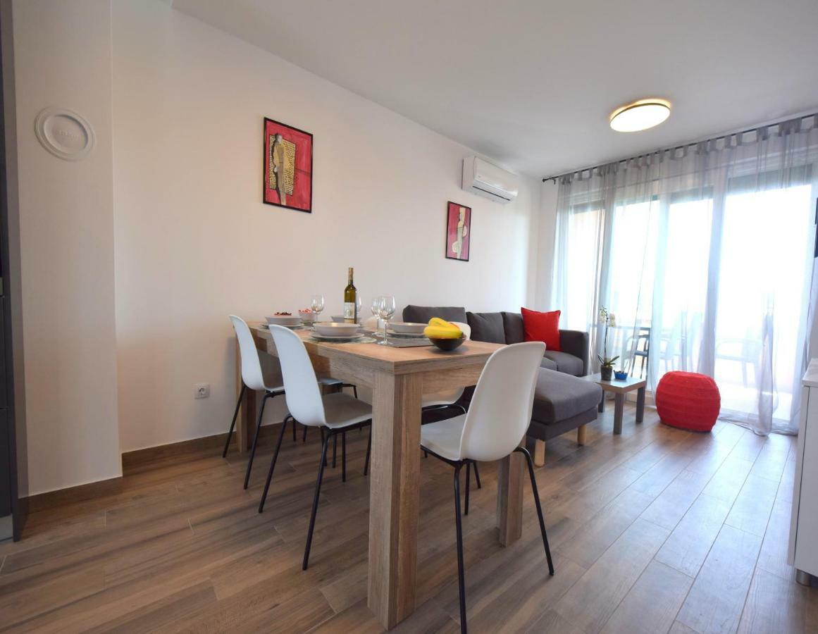 Apartments Medna Čižići Εξωτερικό φωτογραφία