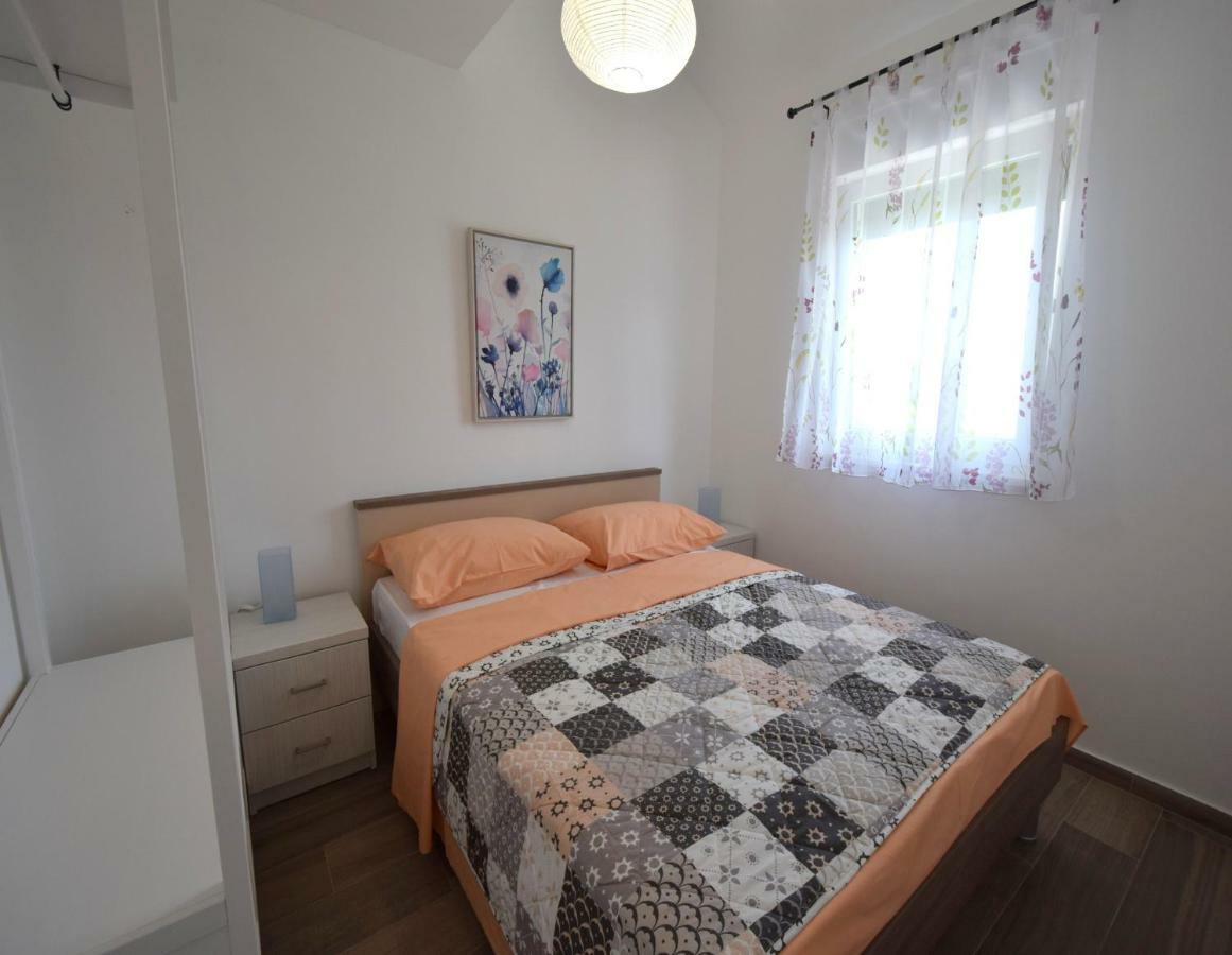 Apartments Medna Čižići Εξωτερικό φωτογραφία